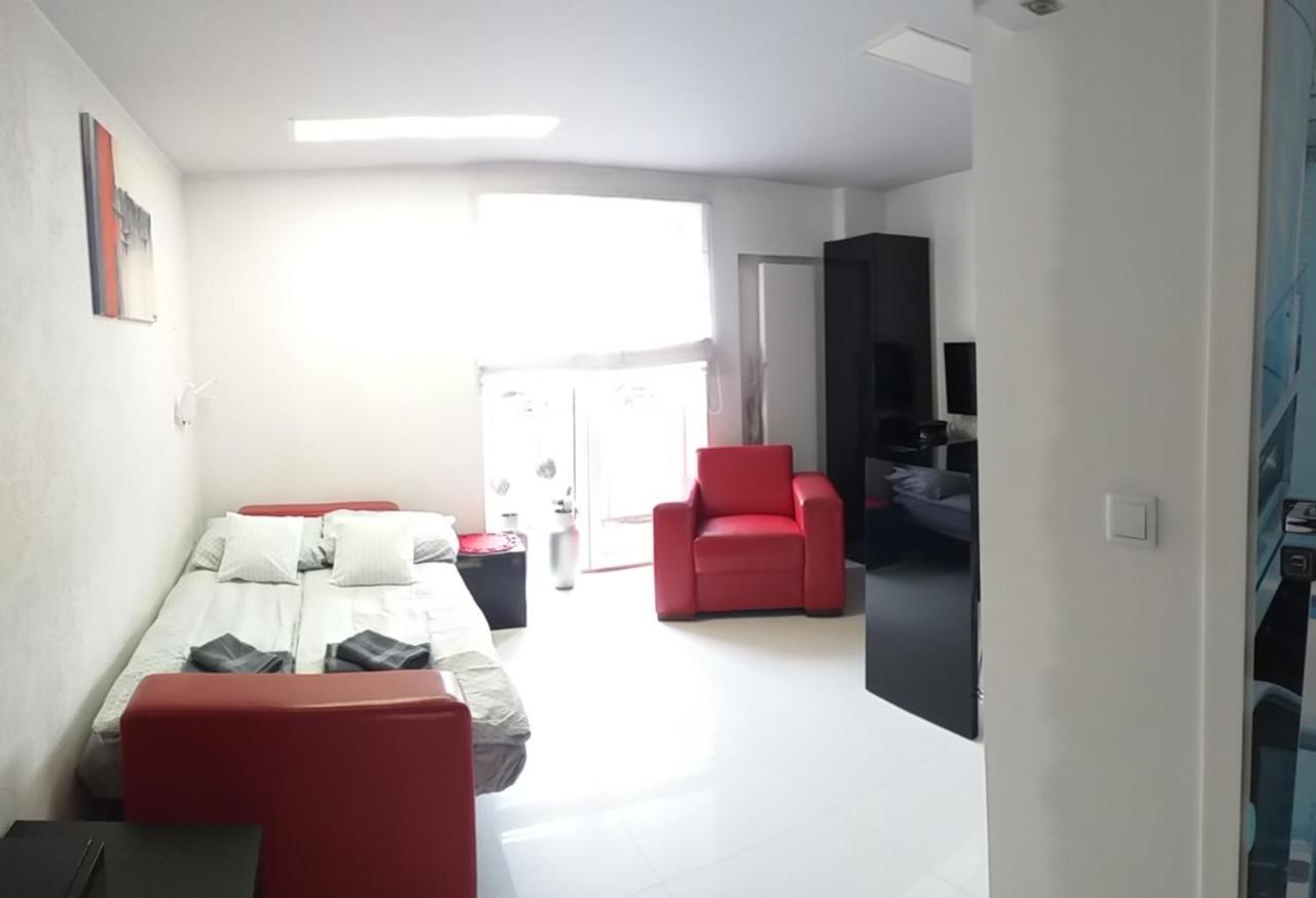 Apartamenty Centrum Rynek Mała Dwójka Kielce Exterior foto